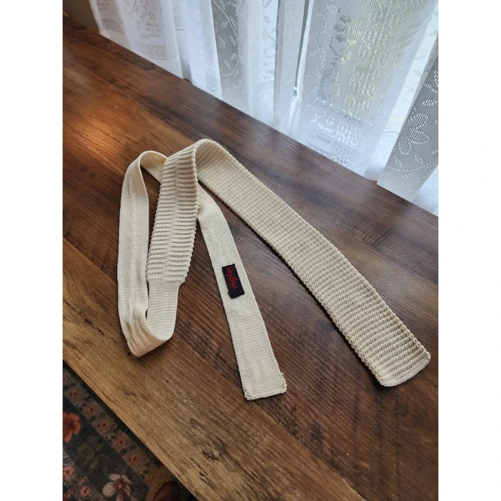 Vintage 70s Mens Tie Knit Square End Flat Bottom Cotton USA Made Cream White